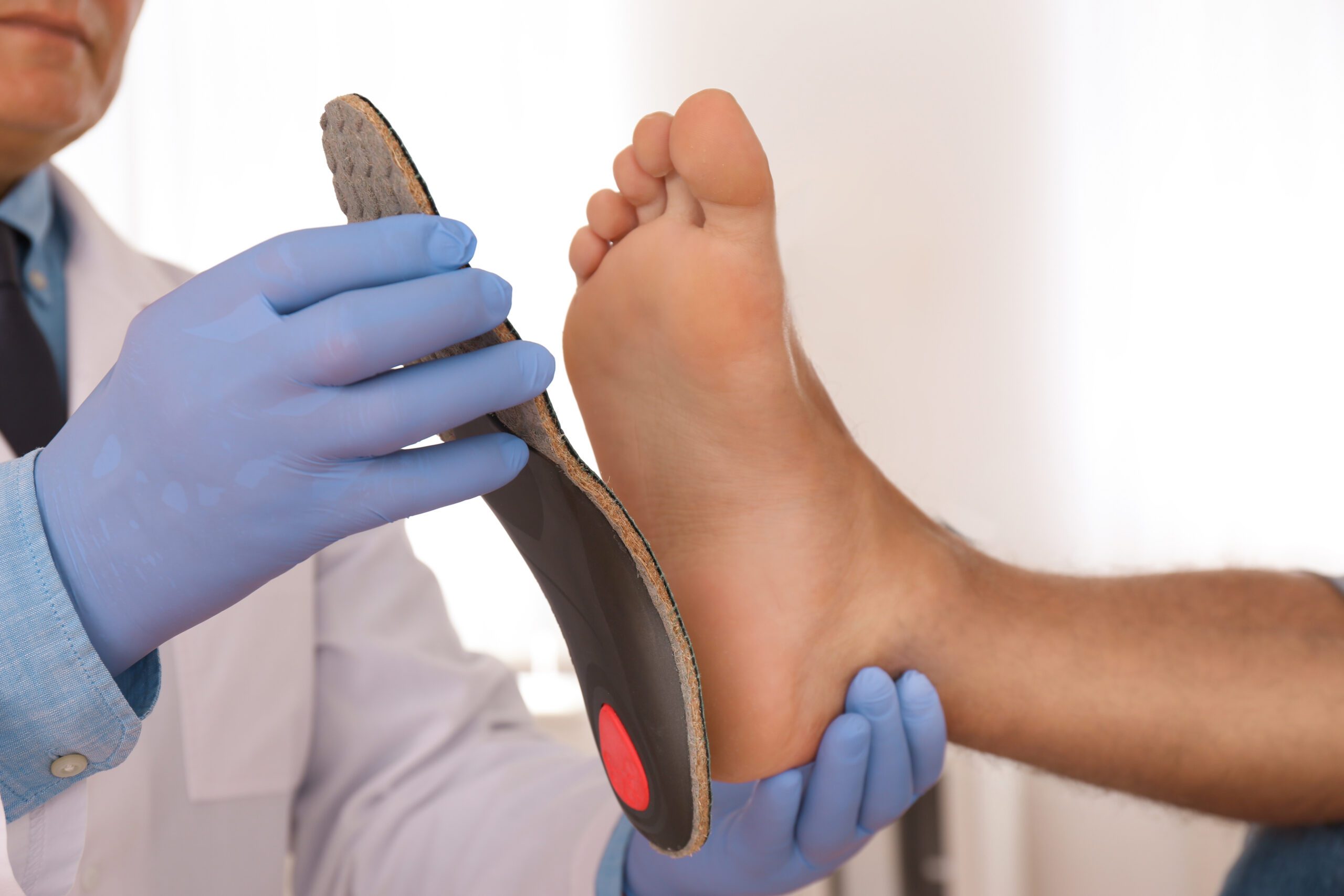 4 Signs That It’s Time to See a Podiatrist