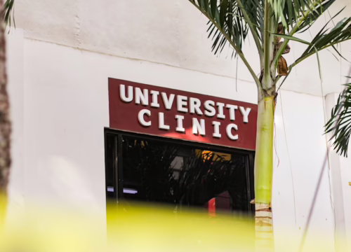 what are pain management clinics