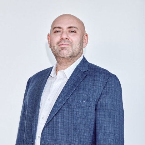 Dr. Peter Slavin DC Clinical Director at Global Pain & Spine Clinic Niles IL