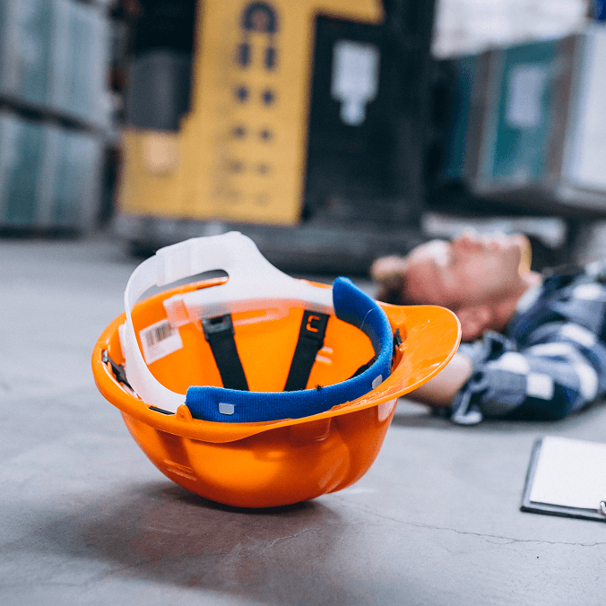 accident-warehouse-man-floor 1 (1)